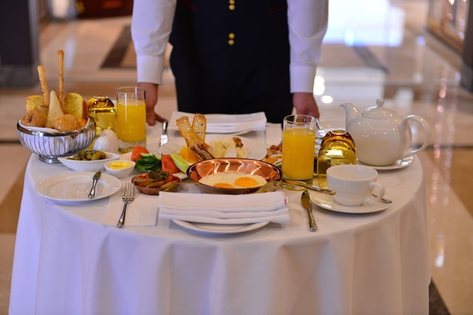 Imagen de la habitación del Hotel Clarion Istanbul Mahmutbey. Foto 7