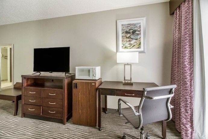 Imagen de la habitación del Hotel Clarion Jackson Northwest. Foto 8