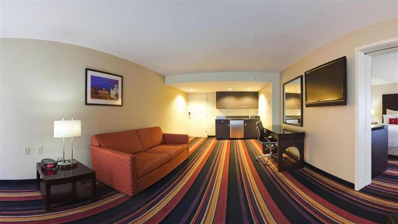 Imagen de los interiores del Hotel Clarion New Orleans - Airport and Conference Center. Foto 6