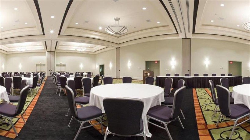Imagen de los interiores del Hotel Clarion New Orleans - Airport and Conference Center. Foto 7