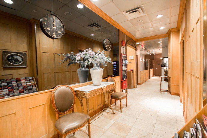 Imagen de los interiores del Hotel Clarion Park Avenue. Foto 10