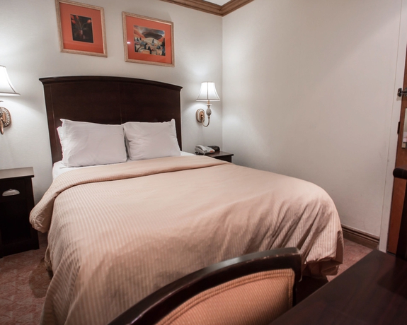Imagen de la habitación del Hotel Clarion Park Avenue. Foto 7