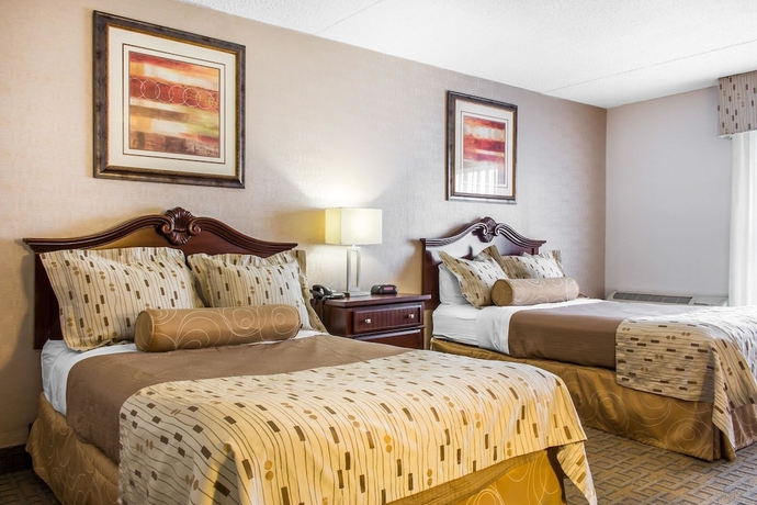 Imagen de la habitación del Hotel Clarion Philadelphia International Airport. Foto 6