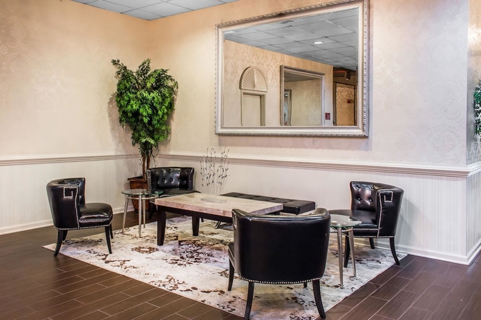 Imagen de los interiores del Hotel Clarion Philadelphia International Airport. Foto 17