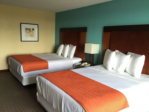 Imagen de la habitación del Hotel Clarion Pointe Atlanta Airport College Park. Foto 4