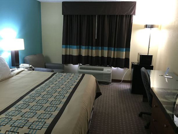 Imagen de la habitación del Hotel Clarion Pointe Atlanta Airport College Park. Foto 10