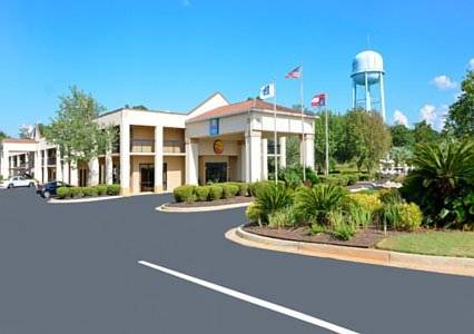 Imagen general del Hotel Clarion Pointe Forsyth I-75. Foto 1