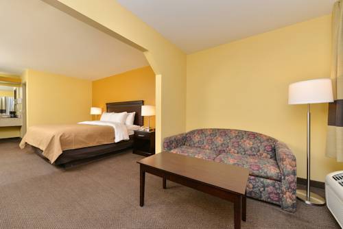 Imagen de la habitación del Hotel Clarion Pointe Forsyth I-75. Foto 3