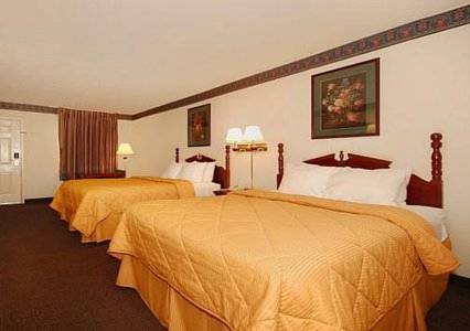 Imagen de la habitación del Hotel Clarion Pointe Forsyth I-75. Foto 5