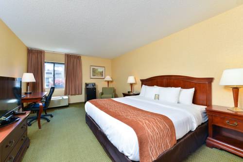 Imagen de la habitación del Hotel Clarion Pointe Harrisonburg. Foto 6