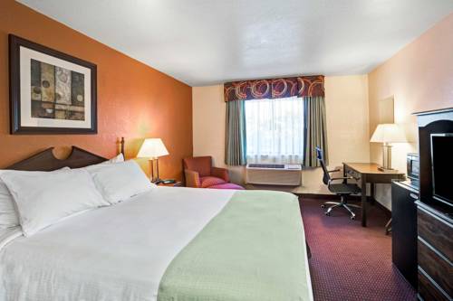 Imagen de la habitación del Hotel Clarion Pointe Harrodsburg-danville. Foto 8