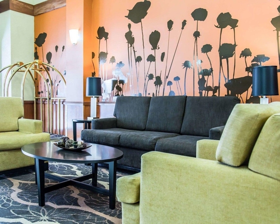 Imagen de los interiores del Hotel Clarion Pointe Lakeland I-4. Foto 15
