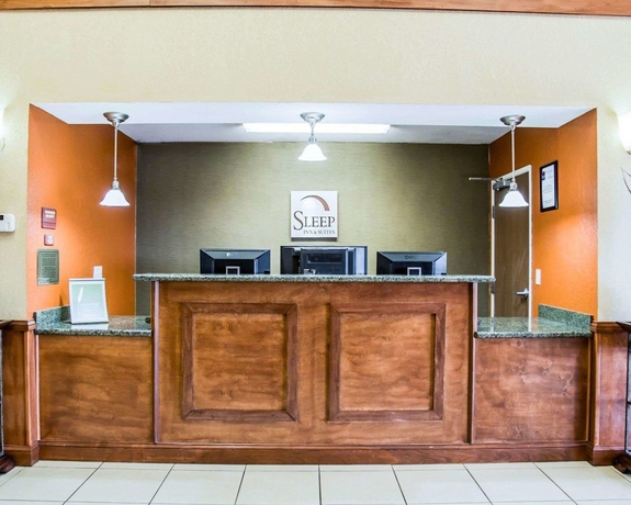 Imagen de los interiores del Hotel Clarion Pointe Lakeland I-4. Foto 18