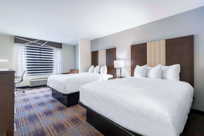 Imagen de la habitación del Hotel Clarion Pointe Madison Huntsville. Foto 5