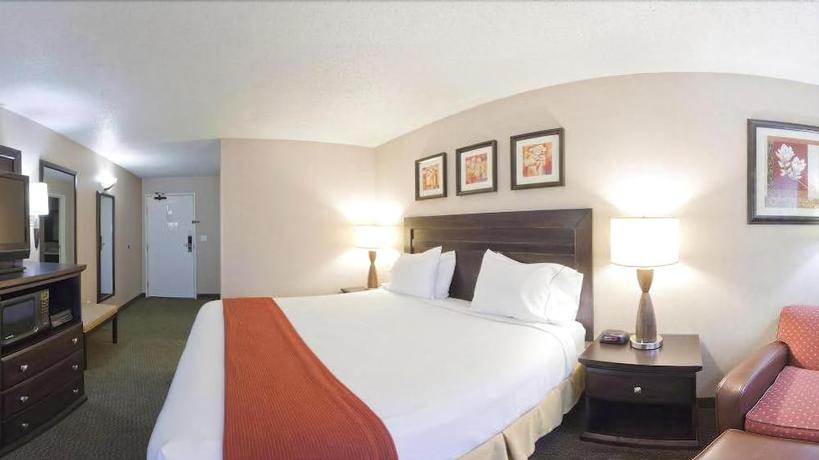 Imagen general del Hotel Clarion Pointe Medford. Foto 5