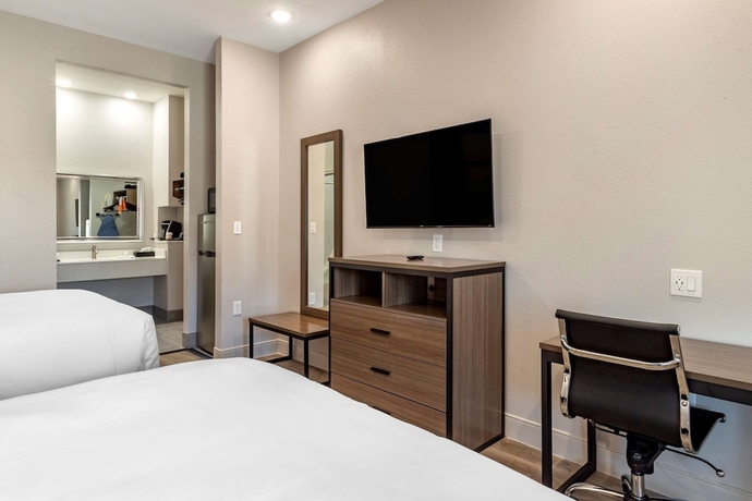 Imagen de la habitación del Hotel Clarion Pointe Port Arthur-Beaumont South. Foto 5