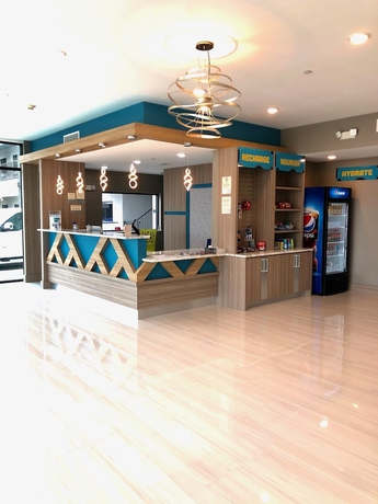 Imagen de los interiores del Hotel Clarion Pointe Port Arthur-Beaumont South. Foto 19