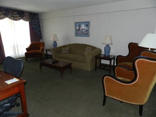 Imagen de la habitación del Hotel Clarion Pointe Rhinelander Downtown. Foto 6