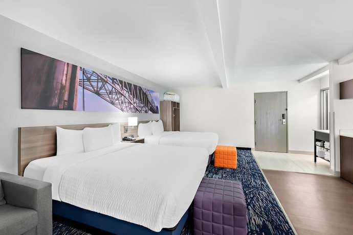 Imagen de la habitación del Hotel Clarion Pointe Shreveport West. Foto 10