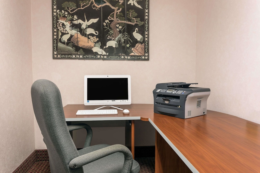 Imagen de los interiores del Hotel Clarion Pointe Vidalia - Lyons West. Foto 15