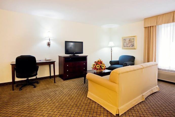 Imagen de la habitación del Hotel Clarion Pointe-Dillard near Blue Ridge Mountains. Foto 15