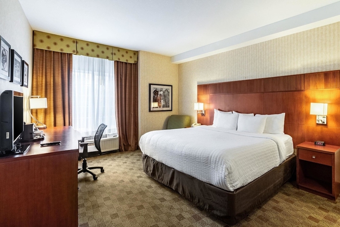 Imagen de la habitación del Hotel Clarion Portland Airport. Foto 10