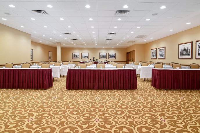 Imagen de los interiores del Hotel Clarion Portland. Foto 7