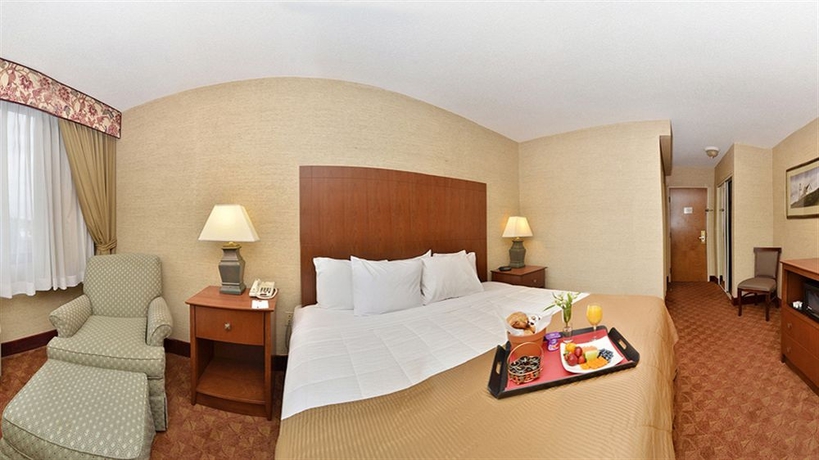 Imagen de la habitación del Hotel Clarion Portland. Foto 3