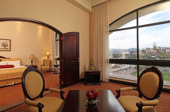 Imagen de los interiores del Hotel Clarion Real Tegucigalpa. Foto 9