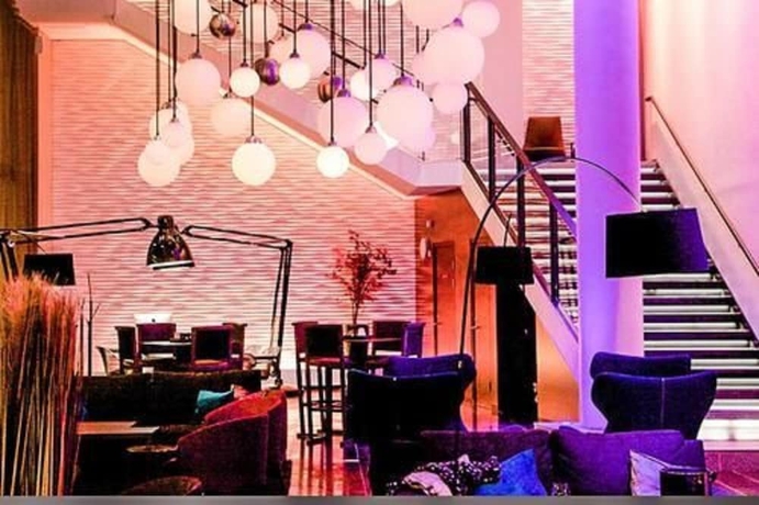 Imagen de los interiores del Hotel Clarion Sense. Foto 16