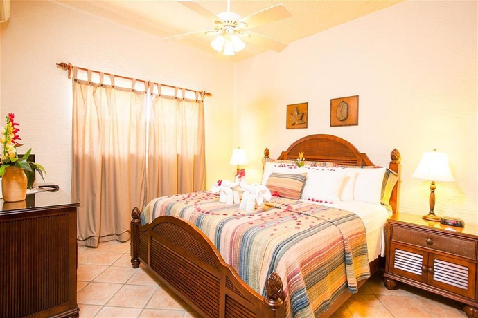 Imagen de la habitación del Hotel Clarion Suites Roatan At Pineapple Villas. Foto 6