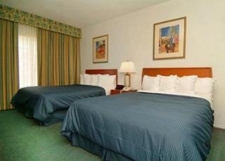 Imagen de la habitación del Hotel Clarion Suites Yuma. Foto 10