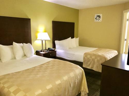 Imagen de la habitación del Hotel Clarion & Suites Hamden - New Haven. Foto 3