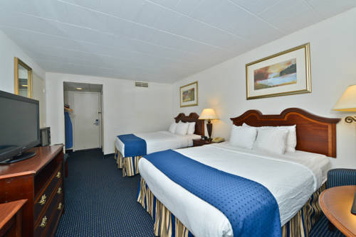 Imagen de la habitación del Hotel Clarion and Conference Center Harrisburg West. Foto 3