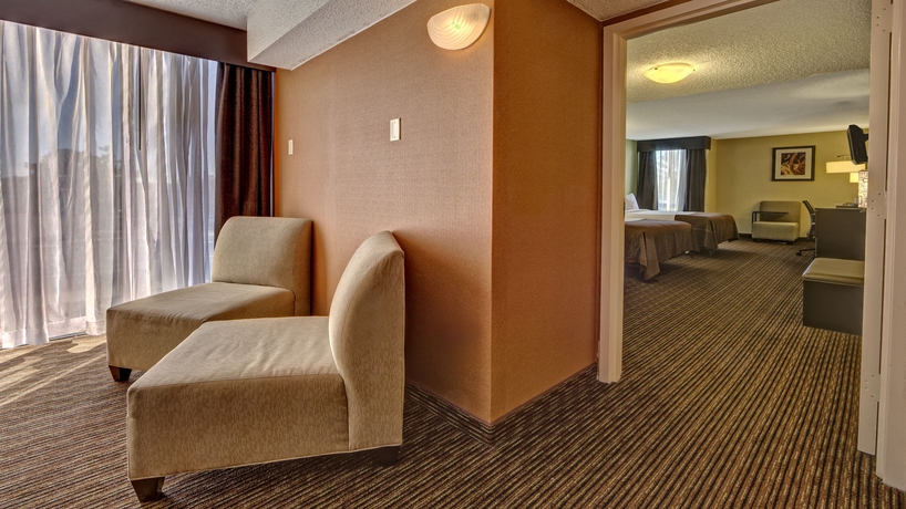 Imagen de los interiores del Hotel Clarion and Suites Conference Center Memphis Airport. Foto 15