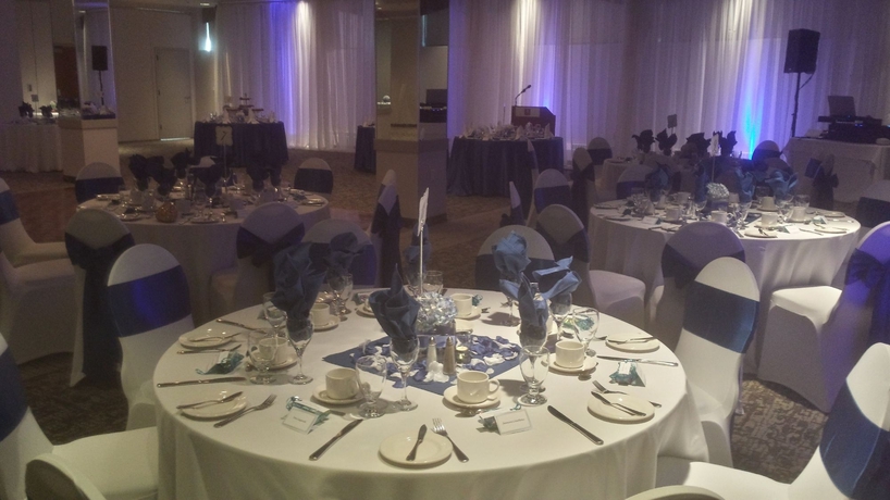 Imagen de los interiores del Hotel Clarion and Suites. Foto 14