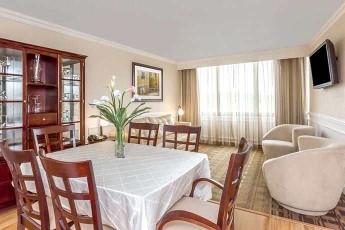 Imagen de la habitación del Hotel Clarion and Suites, Mount Laurel. Foto 9