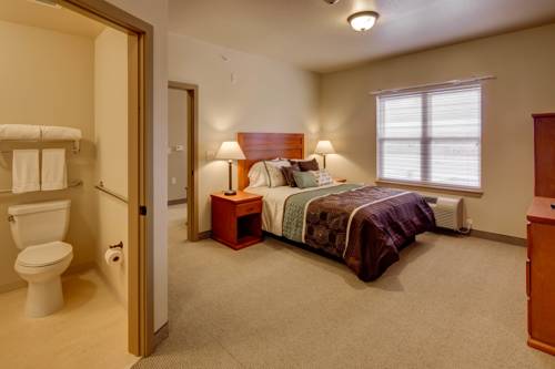 Imagen de la habitación del Hotel Clarion and Suites, Williston. Foto 3