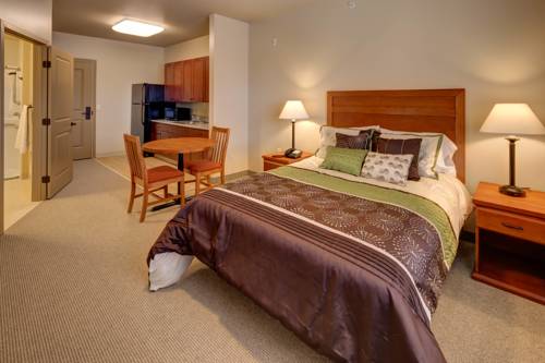 Imagen de la habitación del Hotel Clarion and Suites, Williston. Foto 6