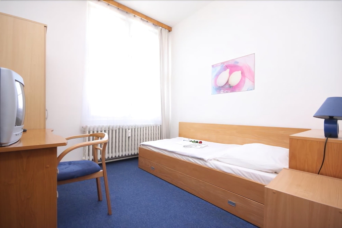 Imagen de la habitación del Hotel Claris, Praga. Foto 10