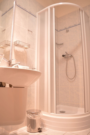 Imagen de la habitación del Hotel Claris, Praga. Foto 13