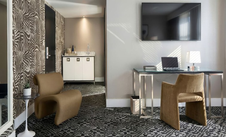 Imagen de la habitación del Hotel Clark. Foto 9