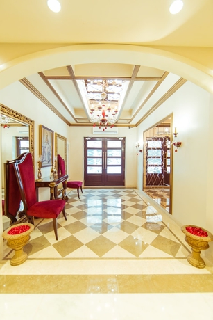 Imagen de los interiores del Hotel Clark International. Foto 13