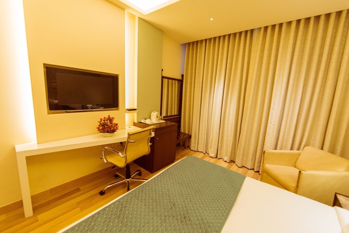 Imagen de la habitación del Hotel Clark International. Foto 6