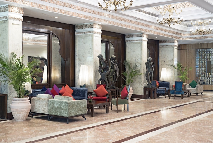 Imagen de los interiores del Hotel Clarks Amer. Foto 9