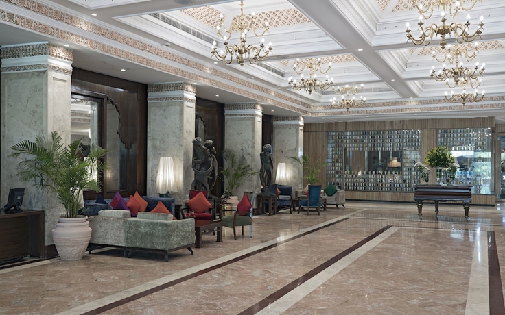 Imagen de los interiores del Hotel Clarks Amer. Foto 10