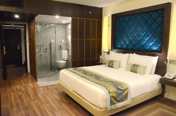 Imagen de la habitación del Hotel Clarks Avadh. Foto 2