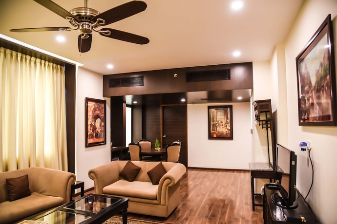 Imagen de la habitación del Hotel Clarks Avadh. Foto 12