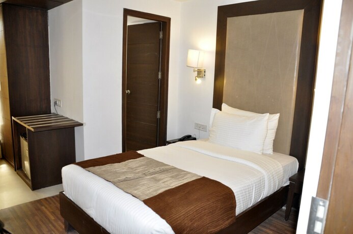 Imagen de la habitación del Hotel Clarks Collection Bhavnagar. Foto 22