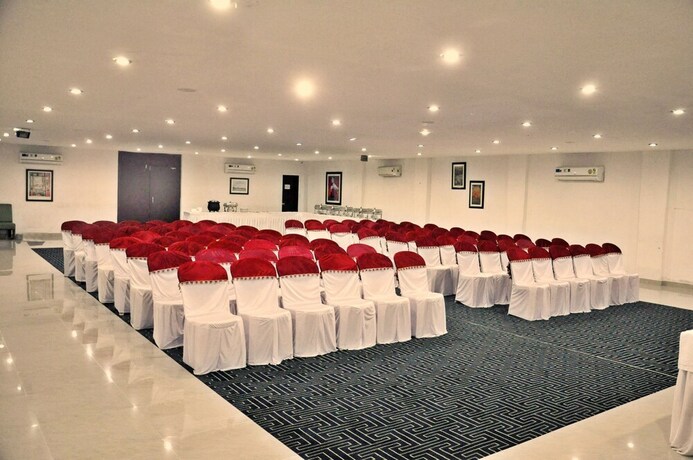 Imagen de los interiores del Hotel Clarks Collection Bhavnagar. Foto 34